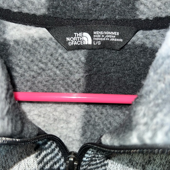 North Face Men’s Large Quarter Zip Up - Picture 3 of 4